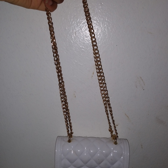 Mini Chiq Hand size Pocketbook - Picture 7 of 9